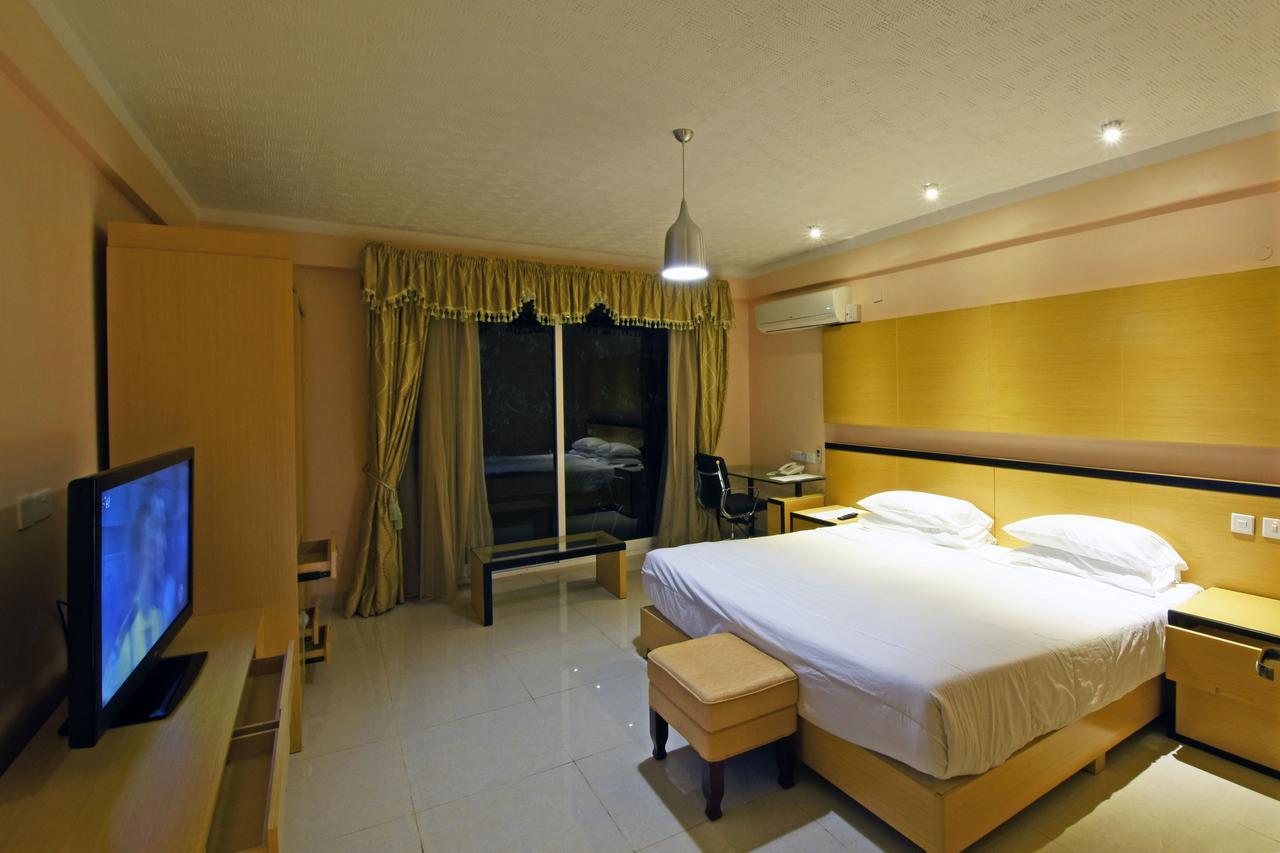 Imperial Golf View Hotel Entebbe Exteriér fotografie
